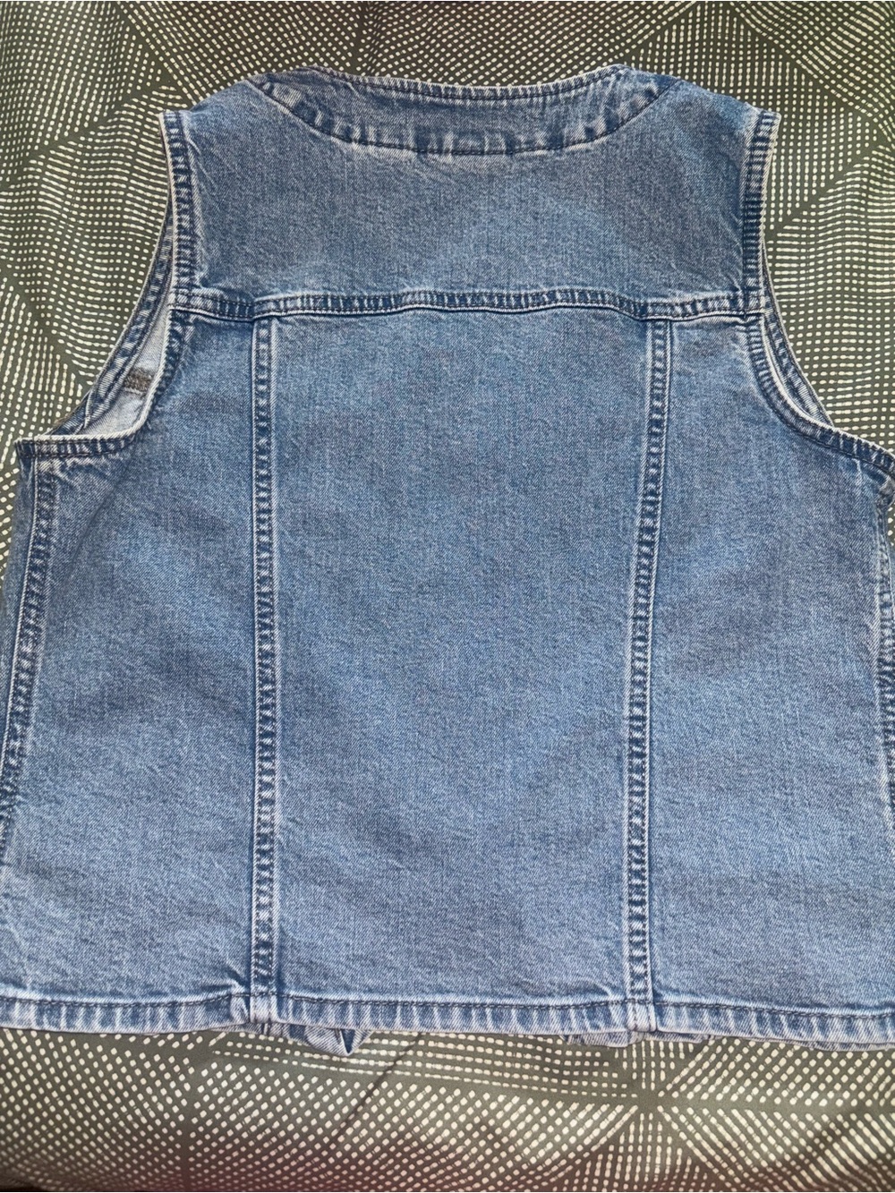 Universal Thread Light Blue Denim Vest Jacket - Picture 2 of 3